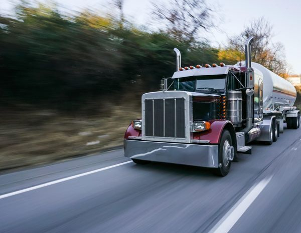 Move To Zero Emission Trucks Could Save 66 000 U S Lives