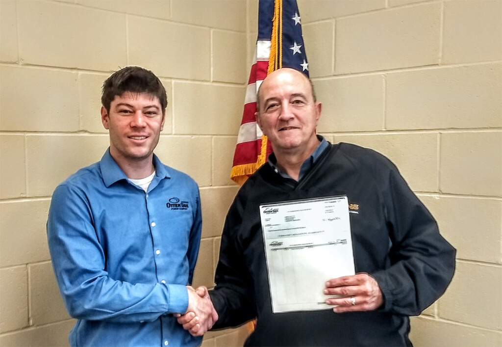 Ulen Hitterdal Public School Receives Rebate From Otter Tail Power 