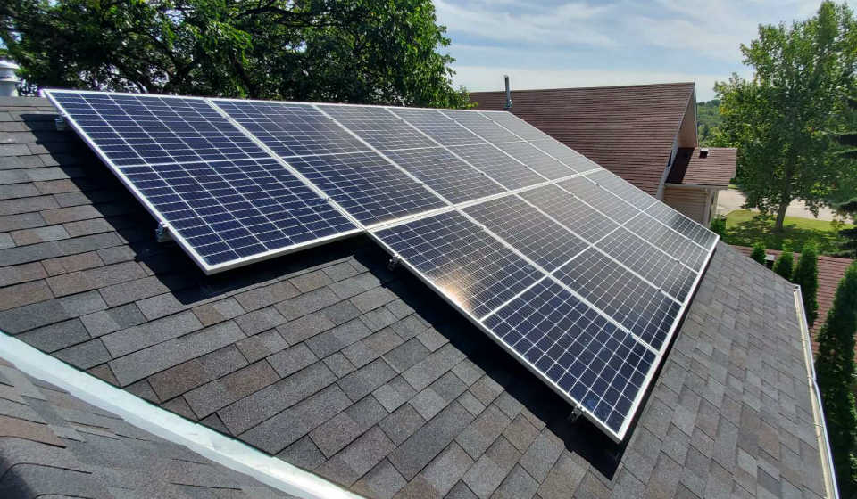 BC SOLAR Panels Solar Power Kuby Energy