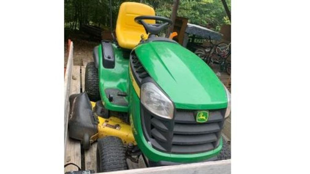 Officers Searching For Stolen Lawnmower Weed Trimmer Tree Trimmer 