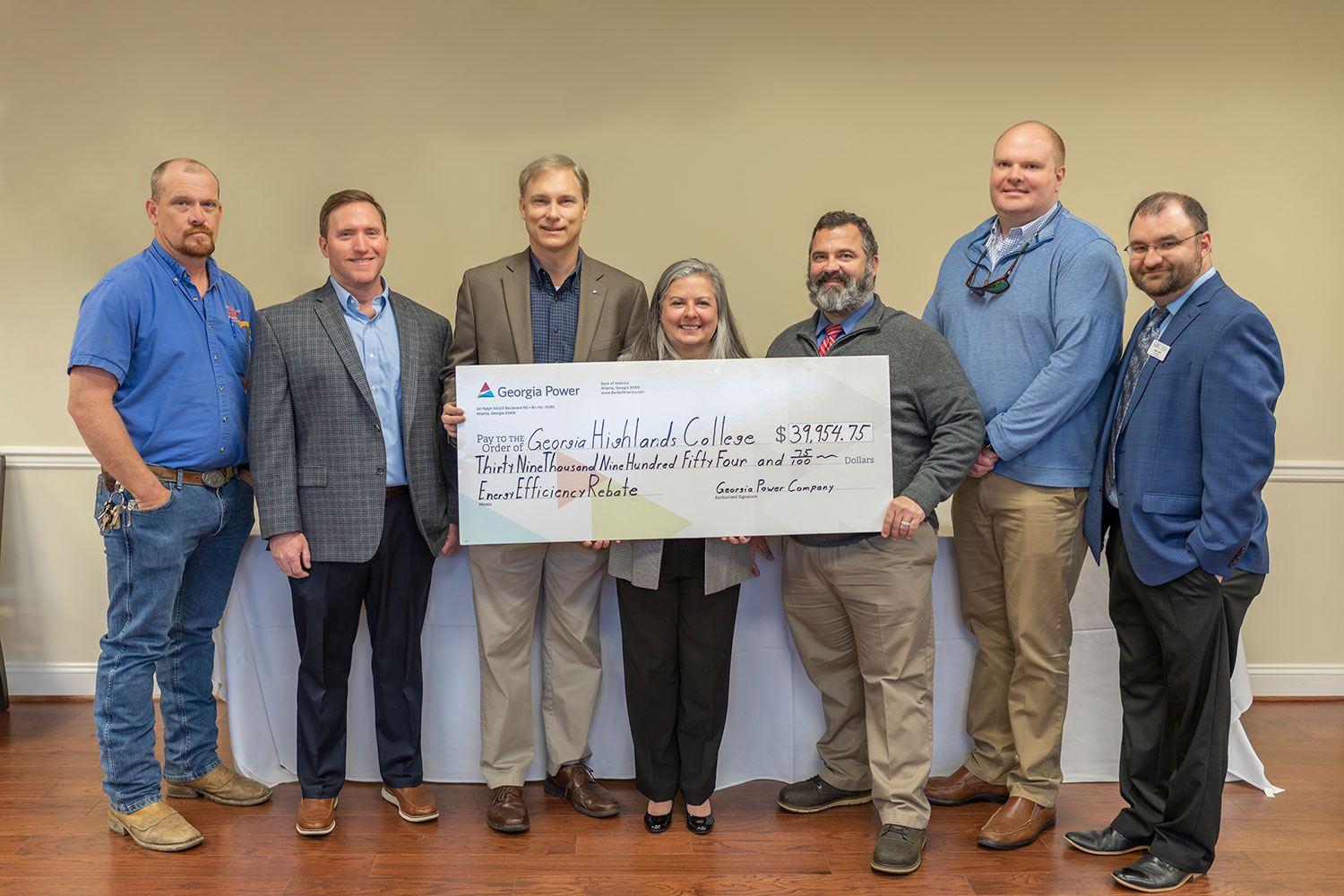 Georgia Power Presents Nearly 40 000 Energy Efficiency Rebate Check To