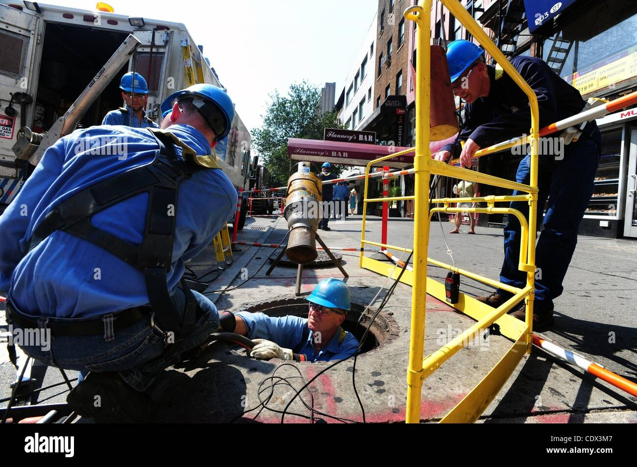 July 13 Power Outage New York Hi res Stock Photography And Images Alamy